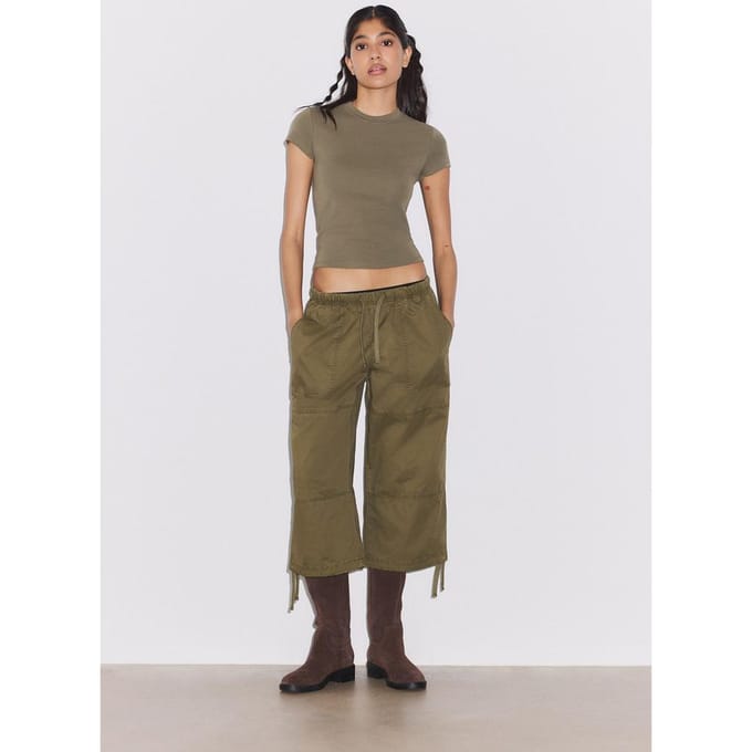 Stradivarius Basic T-shirt met ronde hals en korte mouw  Kaki XL