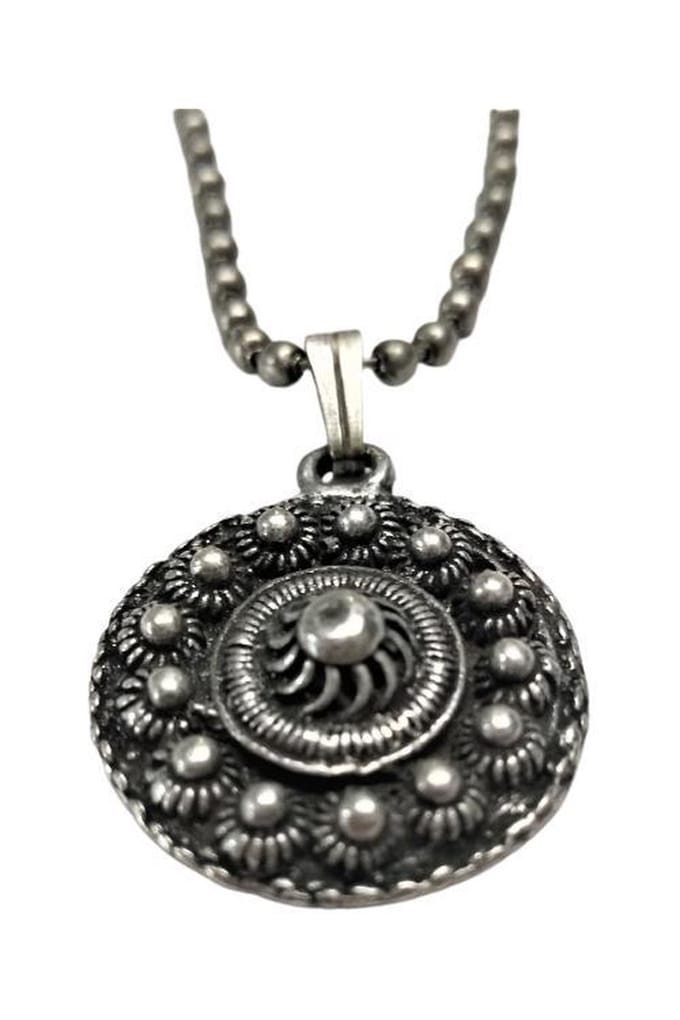 Ketting met Zeeuws knoopje zwaar verzilverd
