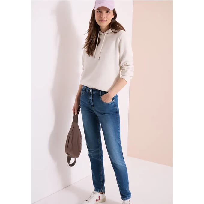 High Waist Slim Legs jeans in Slim Fit