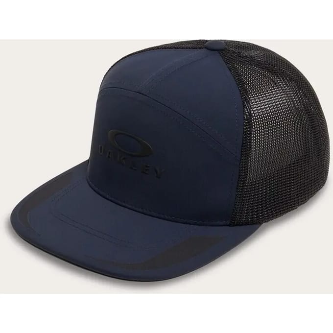 Trucker pet Oakley Podium