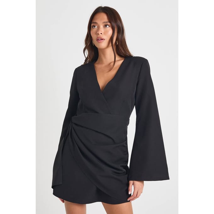 boohoo Dames Kraagloze, gedrapeerde blazerjurk met band in de taille | Black | Maat: 6