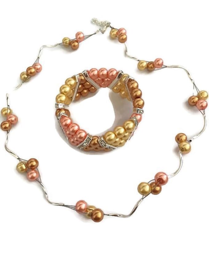 Petra's Sieradenwereld - Ketting parel met bijpassende armband (722)