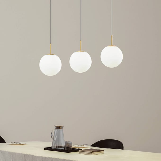 Lucande LED hanglamp Joran, 3-lamps, wit, glas