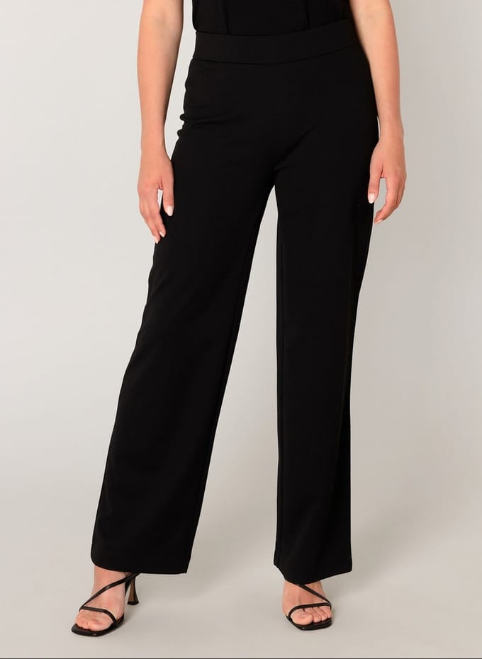 BASE LEVEL Yarah Broek - Black - maat W40 / L30