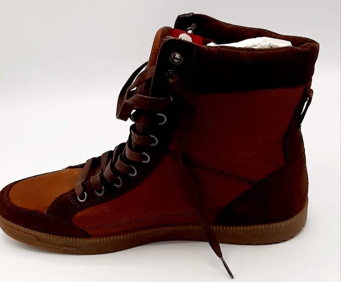 Oneill malibu maat 46