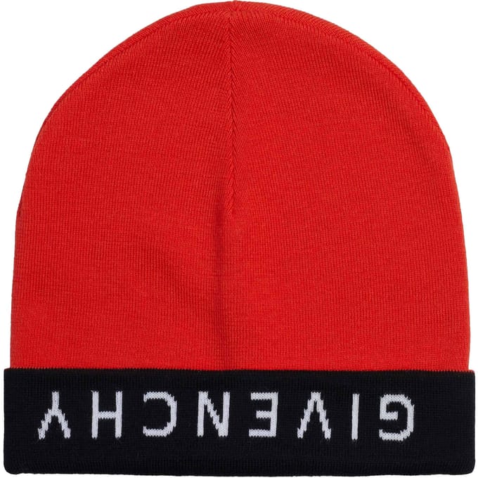 Hoed van Givenchy