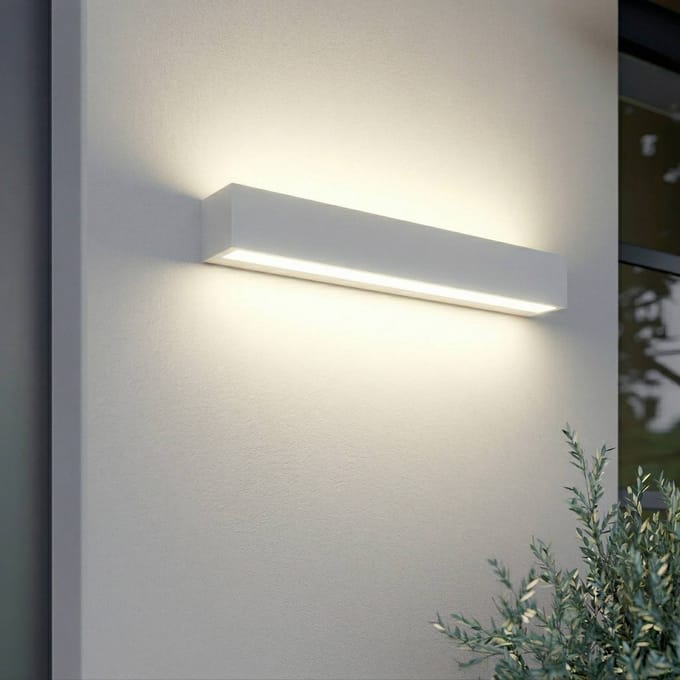 Lucande LED buiten wandlamp Lengo, 50 cm, wit, up/down, 3000 K