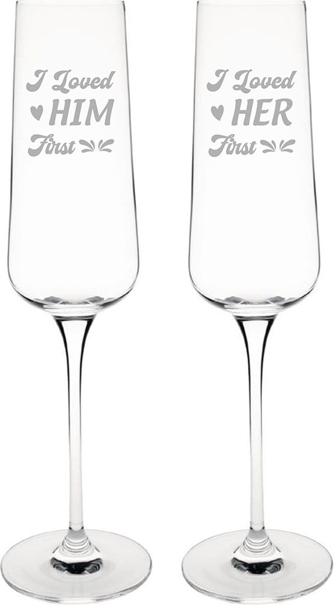 Gegraveerde set Champagneglazen 27cl I loved him first - I loved her first