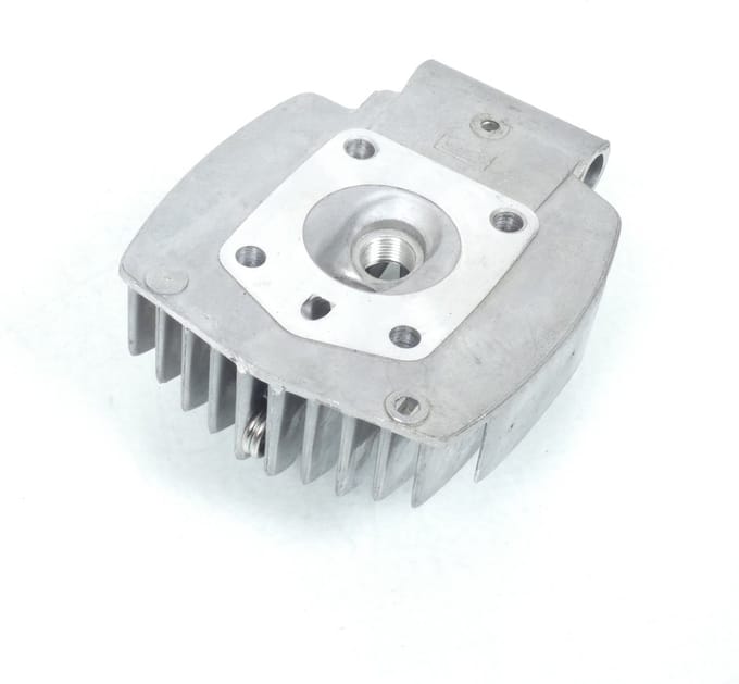 Culasse P2R pour mobylette MBK 50 50 AV7 avec décompresseur Neuf