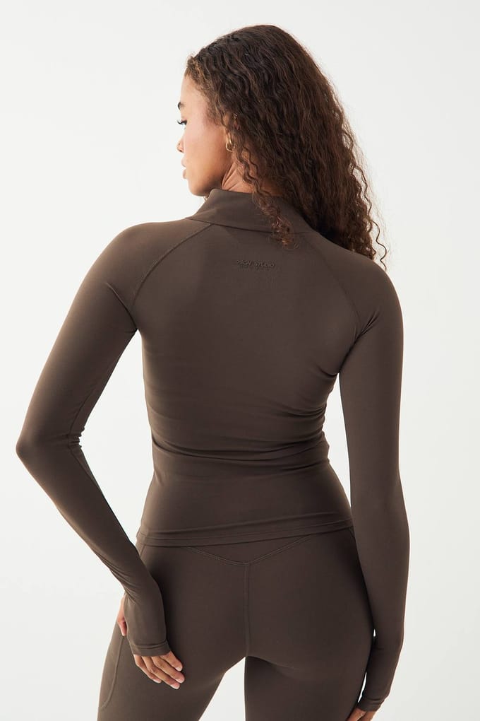 Dames DSGN Studio Ultra Sculpt Ritssluiting Sportjack | Espresso | Maat: Small