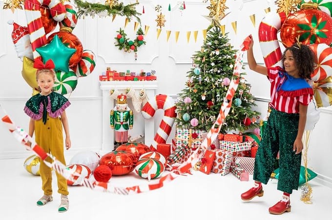 Partydeco - Folieballon Notenkraker - 34 x 85 cm