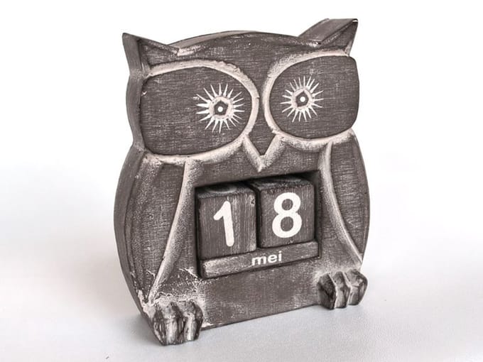 Kalender uil 15x13cm taupe