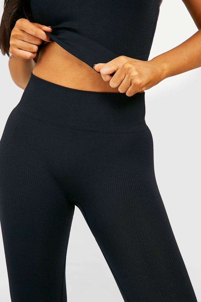 boohoo Dames Petite naadloze rib leggings | Zwart | Maat: Medium