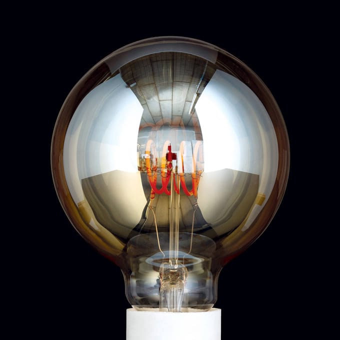 ORION LED lamp E27 G95 4W amber 2.200K dimbaar