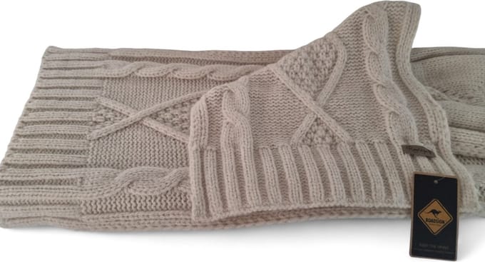 Roadsign - heren sjaals winter - beige -gebreid - kabelpatroon