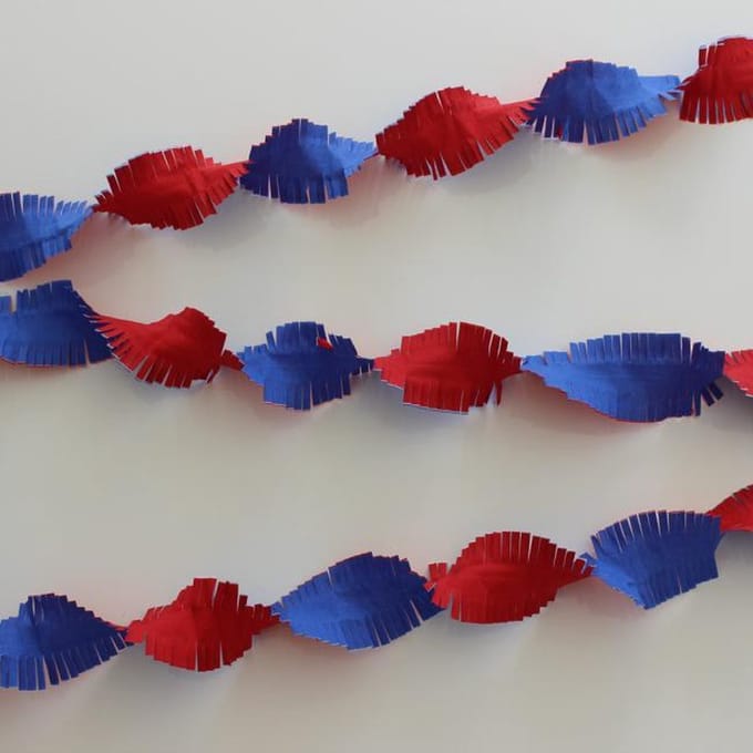 Draaiguirlande Rood, Wit, Blauw , 6 meter, Koningsdag, Voetbal Verjaardag , Themafeest