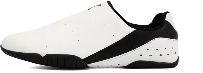 JCalicu Taekwondoschoen Kicks III Wit met Zwarte zool (Maat: 46)