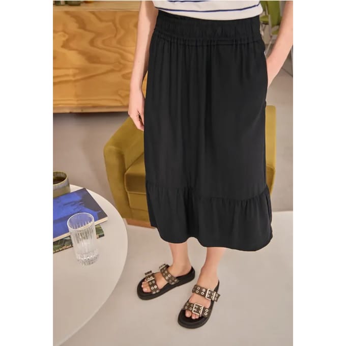 Midi-rok met volant en elastische tailleband