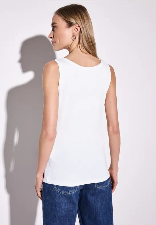 Basic top in effen kleur