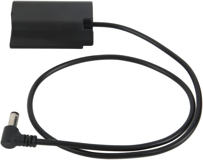 Dummy Batterij - DC Koppeling - Continu Stroom - Kortsluiting Beveiliging - 5.5 x 2.1 mm - Zwart