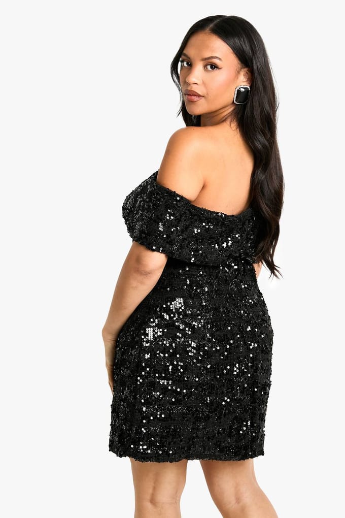 boohoo Dames Plus Off-Shoulder Boucle Shiftjurk | Black | Maat: 16