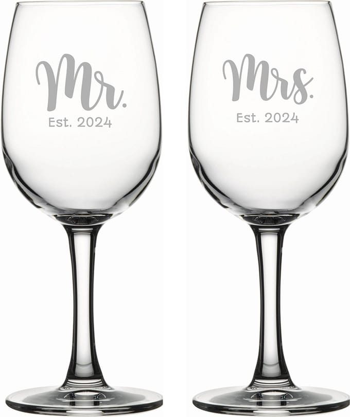 Gegraveerde set witte wijnglazen 26cl Mr. Est. 2024 - Mrs. Est. 2024