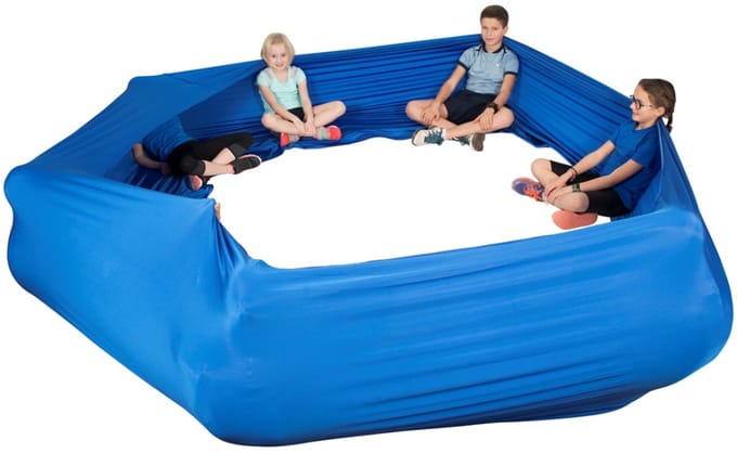 Spordas deken speelgoed voor samenwerking en groepsspel.