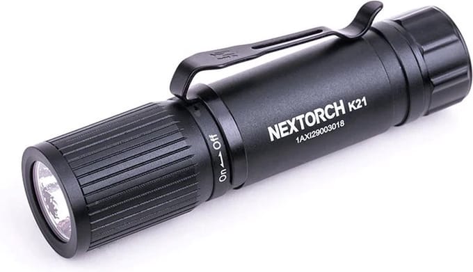 NexTorch K21R Zaklamp – 300 Lumen, 14500 AA, oplaadbaar