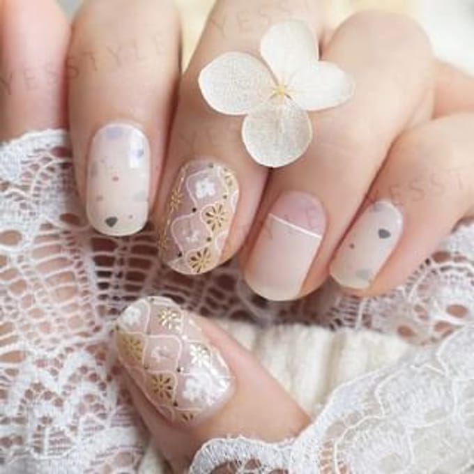 Lunacaca - Watery Moonbeams Daisy Nail Art Sticker 24 Pcs