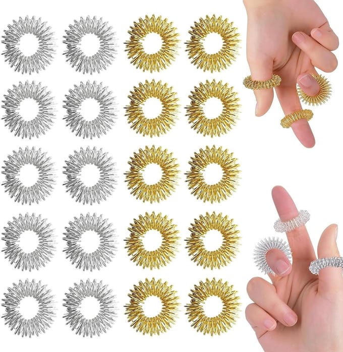 Set van 20 Acupressure Ringen voor Vinger- en Polsmassages ter Vermindering van Stress en Spanning