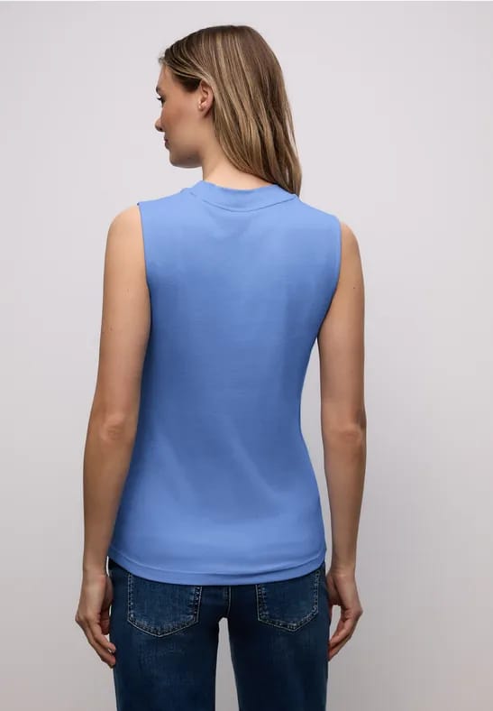 Basis top