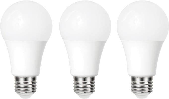 3 Pack - E27 Day/Night Auto Sensor LED Lamp, 2700K, 4.8W, 470 Lumen, non dimmable