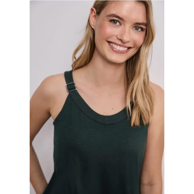 Top met V-hals en decoratief detail