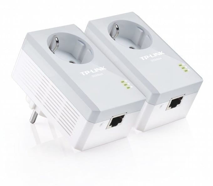 TP-LINK TL-PA4010PKIT-AV500 Powerline adapter met geÃƒÂ¯ntegreerd stopcontact startset