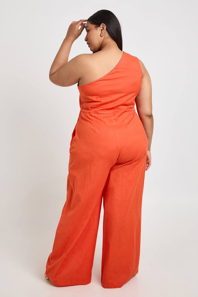 boohoo Dames Plus Linnen Jumpsuit Met Éen Schouder | Burnt Orange | Maat: 48