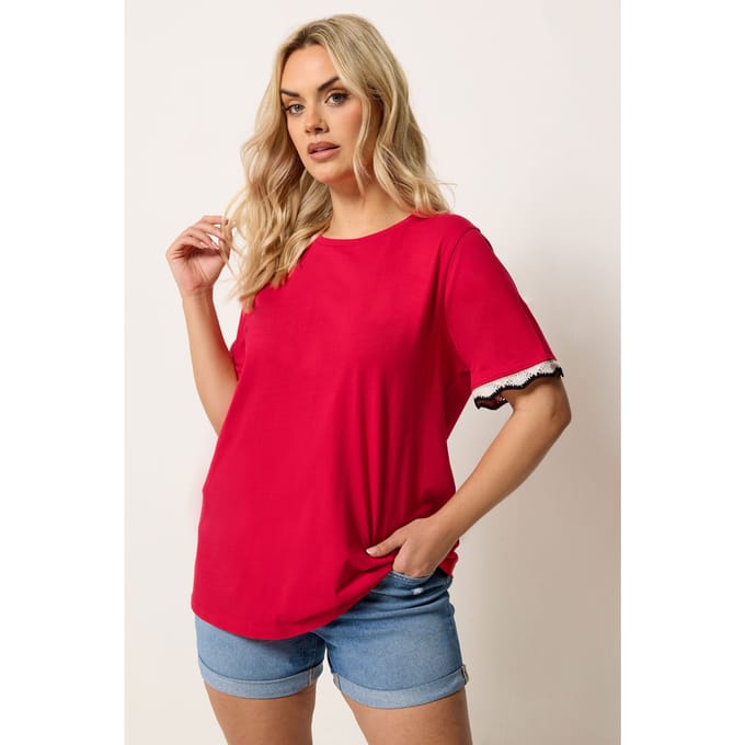 Yours Rood Metallic Tshirt Met Gehaakte Rand Size 42