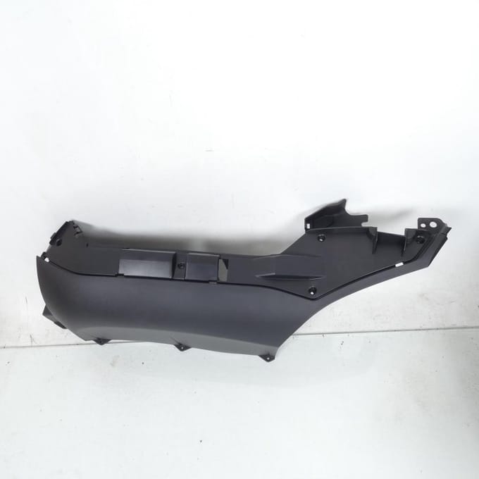 Sabot bas caisse gauche pour scooter Peugeot 400 Metropolis 2011-2016 781095M1