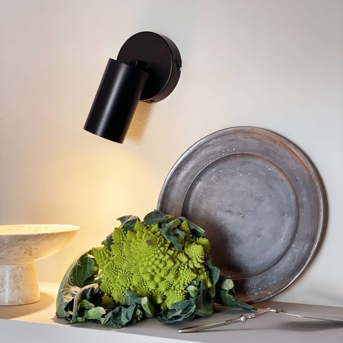 Dyberg Larsen Modern Spot met Schakelaar en Snoer, Zwart