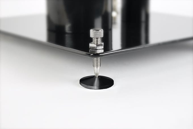 NorStone | Spike protector | onderlegringen | 32 mm x 7 mm | zwart | per 4 stuks
