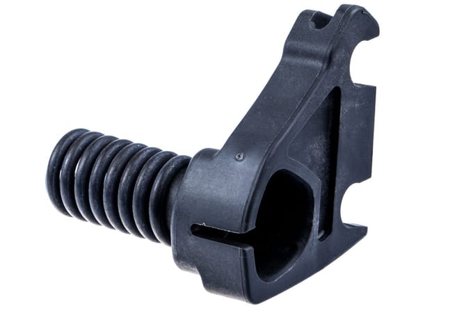 Spring retainer