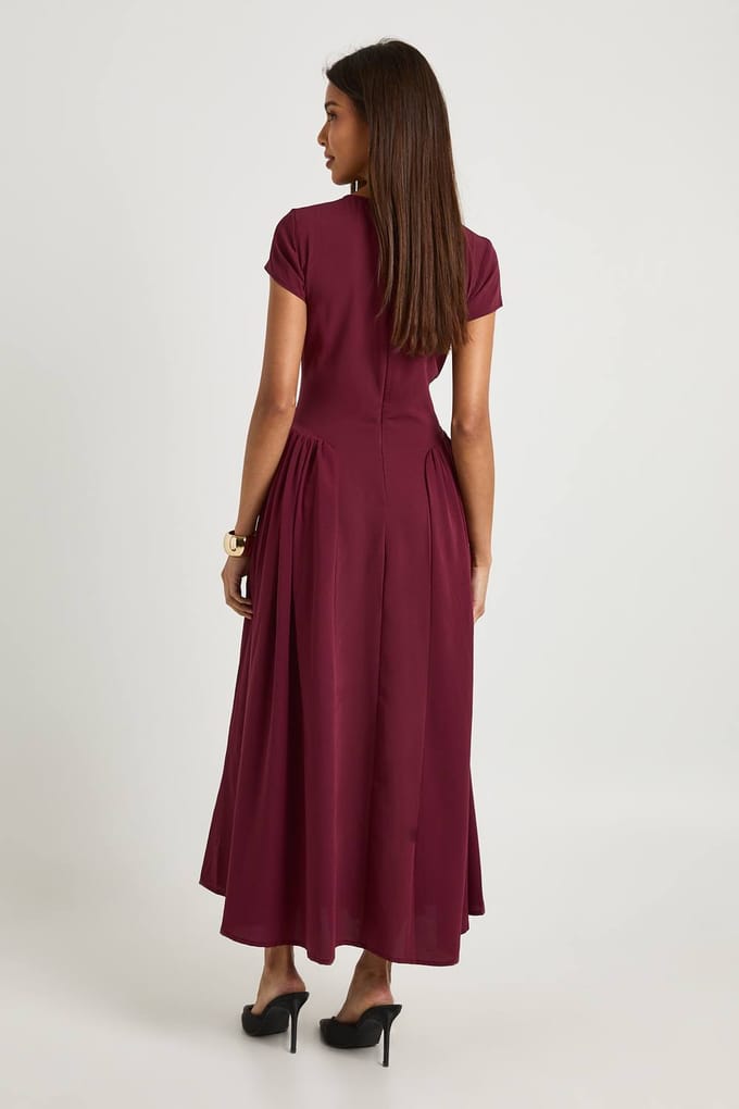 boohoo Dames Getextureerde volume-rok midaxi jurk | Bordeaux Rood | Maat: 36