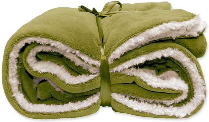 D- Unique Living - Lars Coral Fleece/suede Plaid 150x200cm Moss Green