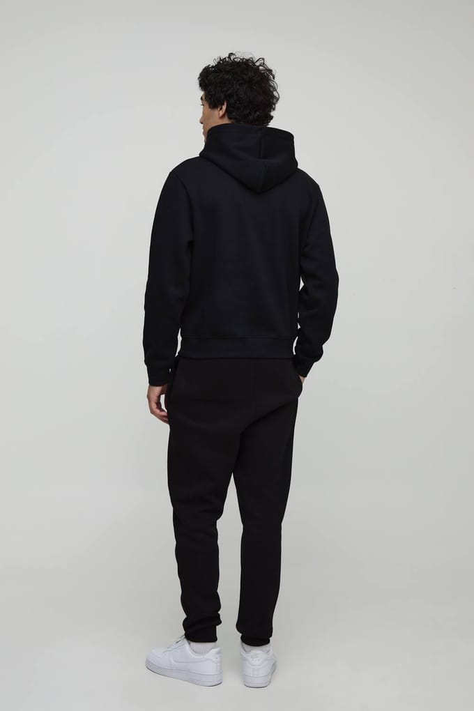 Basis hoodie in een boxy pasvorm, om over het hoofd te trekken | Black | Size Medium