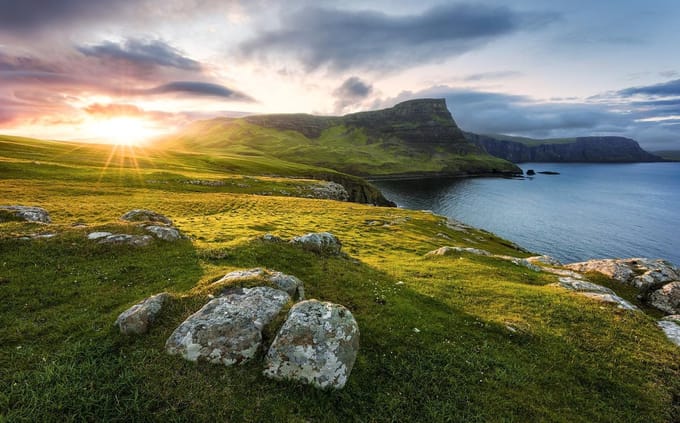 Fotobehang Scottish Paradise - Meerkleurig - 2,80m X 450cm