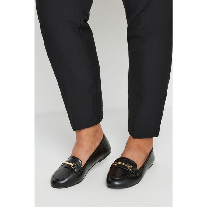 Yours Loafers Met Platte Zool In Een Extra Brede Pasvorm In Zwart Imitatieleersize 38EEE