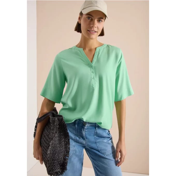 Blouse met korte mouwen en gespleten hals