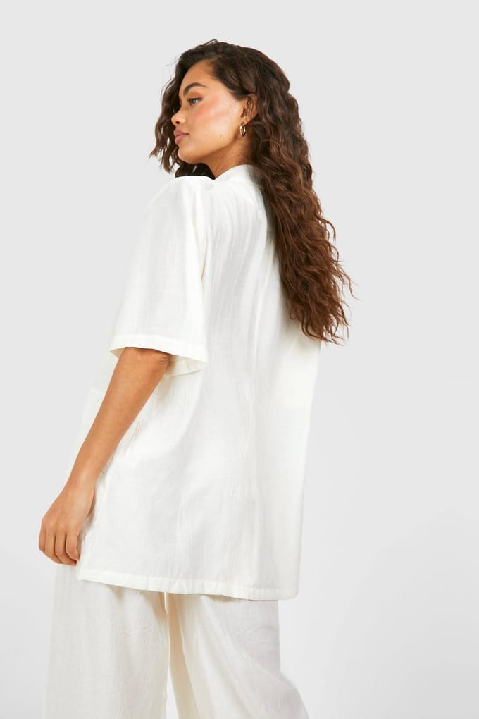 boohoo Dames Textured Crinkle Short Sleeved Blazer | Creme | Maat: 36