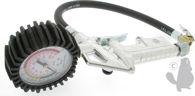 Bandenvulmeter met manometer.