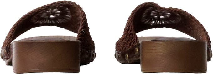 Sandalen om aan te trekken
