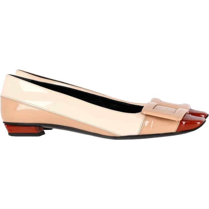 Roger Vivier Belle Vivier Gespschoenen in Beige Patentreferentie